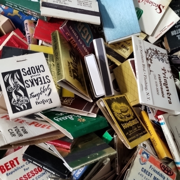 Lot Batch of 50 Vintage Matchbooks - Picture 3 of 6